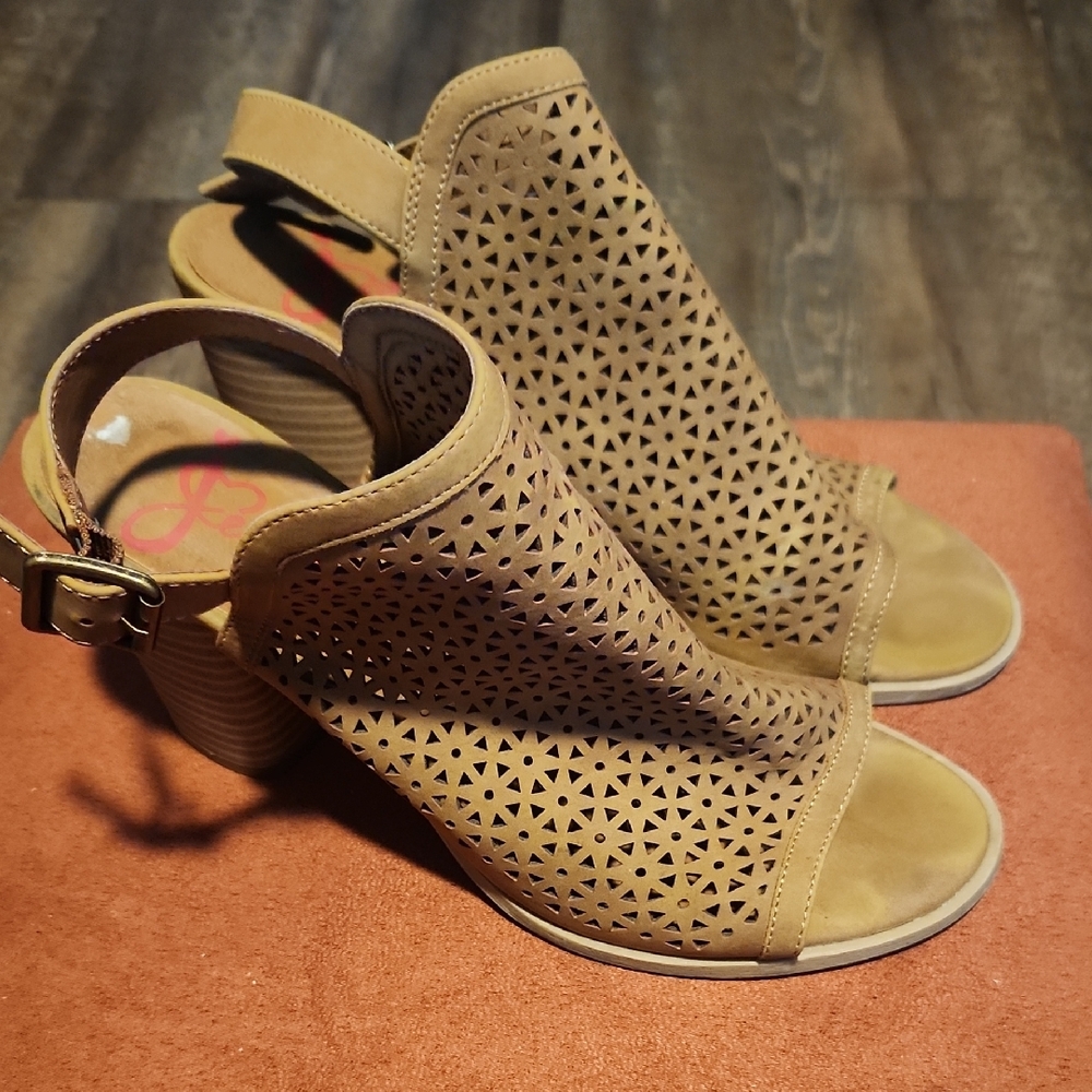 Jellypop Tan Heels with Perforated Design